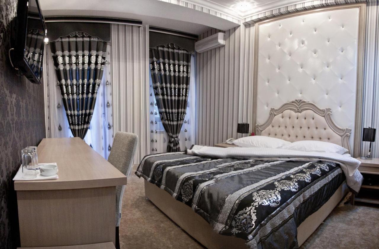 Karat Inn Hotel Баку Екстериор снимка